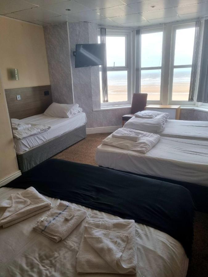 The Royal Windsor Hotel Blackpool Esterno foto