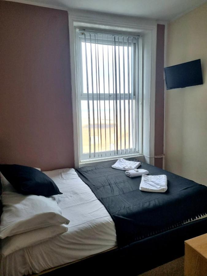 The Royal Windsor Hotel Blackpool Esterno foto